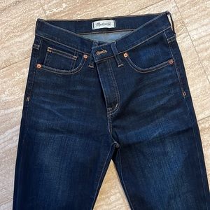 Madewell 9” High Rise Skinny Jean size 27T